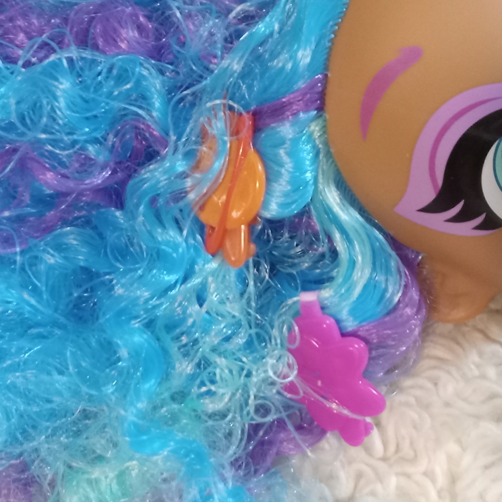 Colorful Curly Hair Doll with Blue and Purple Outfit - Picture 4 of 11